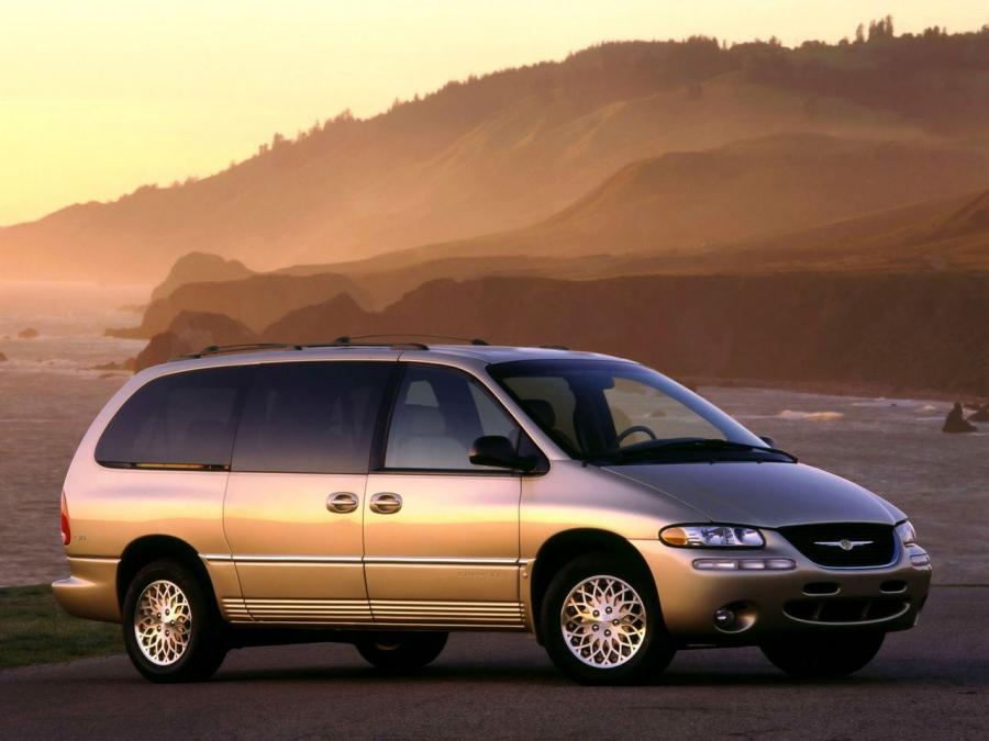  Chrysler Town & Country 1998 года  (фото 6 из 9)